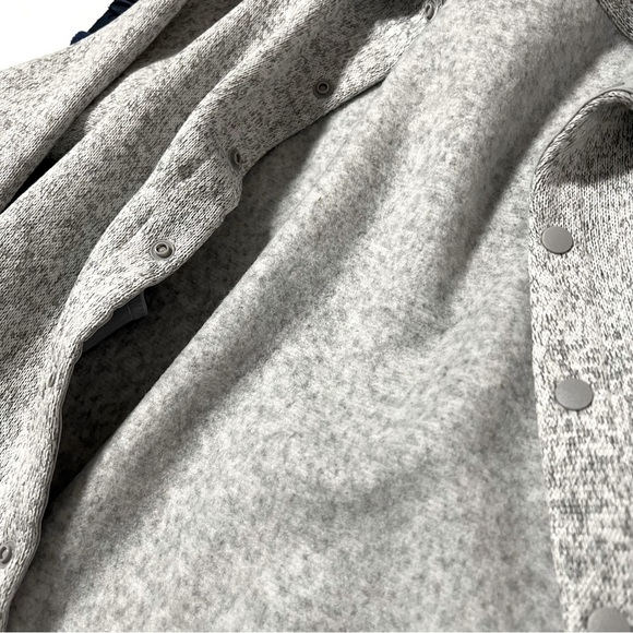 Old Navy Sweater-Fleece Hybrid Shacket for Boys Size Small (6-7) Snap Button NWT - Picture 6 of 8